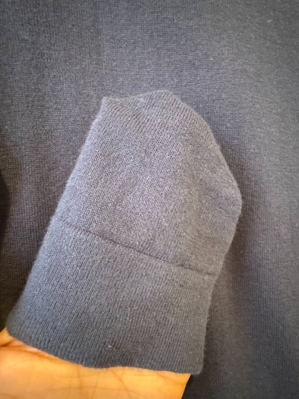 J.Crew Classic Fit Crewneck Blue Sweater – Women’s S 🔥 - Picture 4 of 7